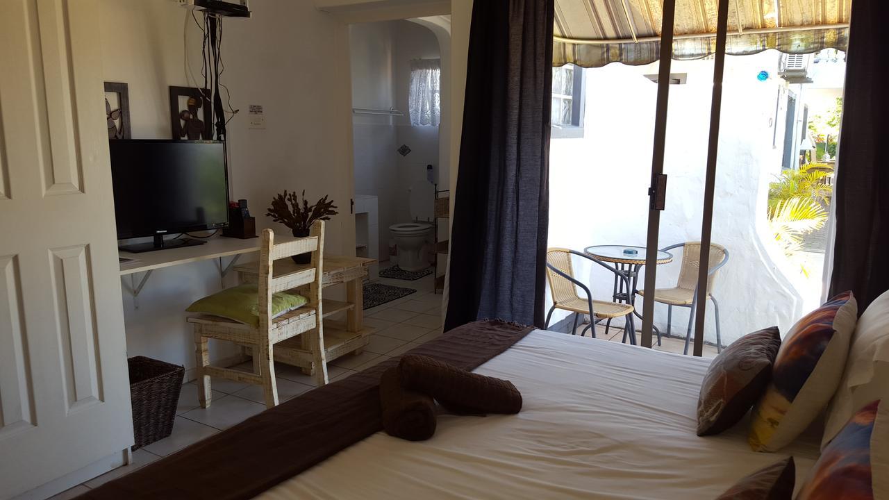 Old N New Bed & Breakfast Umhlanga Rocks Exterior foto
